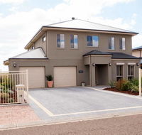 Rezare House Bed  Breakfast - Accommodation Sunshine Coast