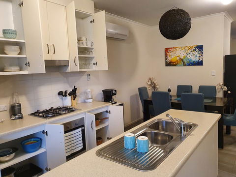 Explore Adelaide, Gawler, The Barossa And Clare Valleys All-in-one - Accommodation Sunshine Coast 7