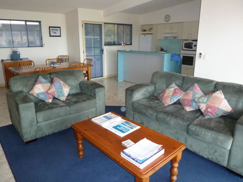 SeaShells Penneshaw - Accommodation Sunshine Coast 11
