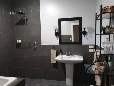 Amy\'s House Bed & Breakfast - Accommodation Sunshine Coast 4