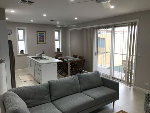 Elandra Holiday Home - Accommodation Sunshine Coast 5