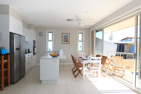 Elandra Holiday Home - Accommodation Sunshine Coast 8