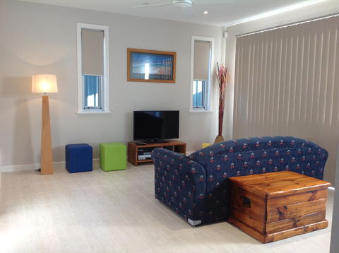 Elandra Holiday Home - Accommodation Sunshine Coast 9