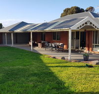 Aldinga Beach overnighter or getaway home - Accommodation Sunshine Coast