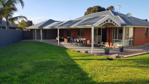 Aldinga Beach Overnighter Or Getaway Home - Accommodation Sunshine Coast 0