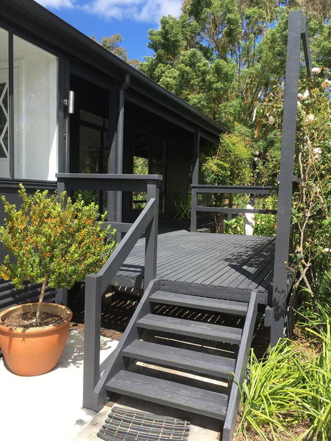 Hilltop Too - Accommodation Sunshine Coast 1