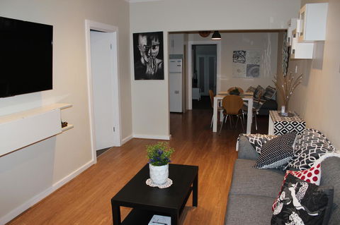 Christophers Villa - Accommodation Sunshine Coast 35