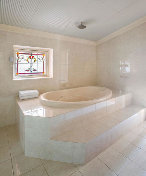 Barossa Shiraz Estate - Accommodation Sunshine Coast 12