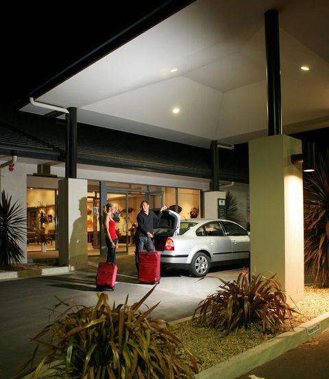 Lady Bay Hotel - Accommodation Sunshine Coast 8