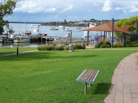 Longbeach Apartments - Accommodation Sunshine Coast 10