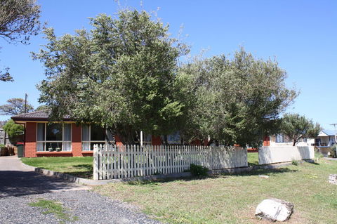Maslin Beach House - Accommodation Sunshine Coast 19