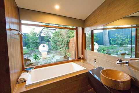 Sticky Rice Villas - Accommodation Sunshine Coast 8