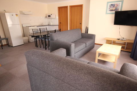 Port Vincent Motel & Apartments - Accommodation Sunshine Coast 15