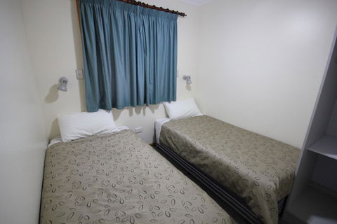 Port Vincent Motel & Apartments - Accommodation Sunshine Coast 19