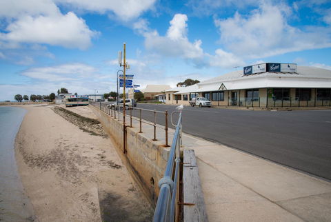 Port Vincent Motel & Apartments - Accommodation Sunshine Coast 36