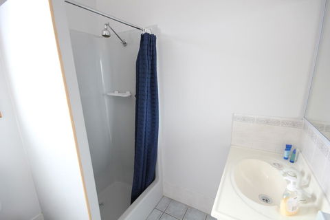 Port Vincent Motel & Apartments - Accommodation Sunshine Coast 16