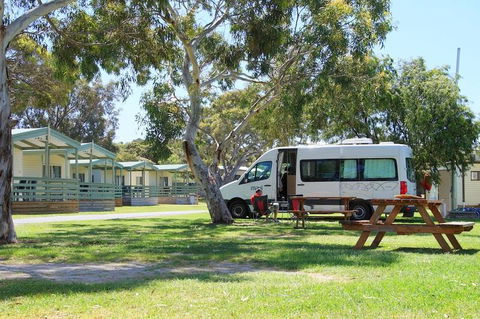 Beachside Holiday Park - Accommodation Sunshine Coast 2