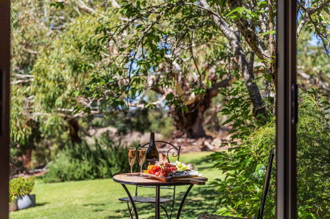Adelaide Hills Retreats - Accommodation Sunshine Coast 12