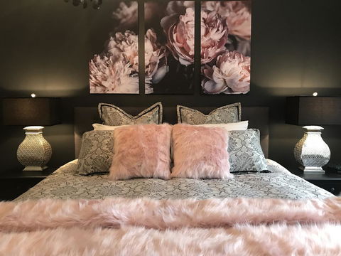 Adelaide Hills Retreats - Accommodation Sunshine Coast 1
