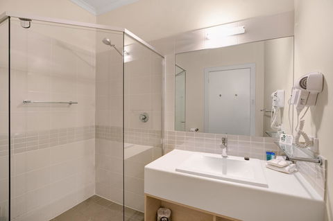 Adelaide Road Motor Lodge - Accommodation Sunshine Coast 4