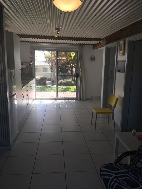 SHAKIN' SHACK - Accommodation Sunshine Coast 8