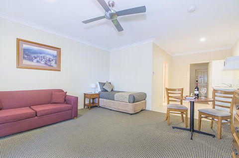 Clare Country Club - Accommodation Sunshine Coast 10