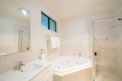 Clare Country Club - Accommodation Sunshine Coast 19