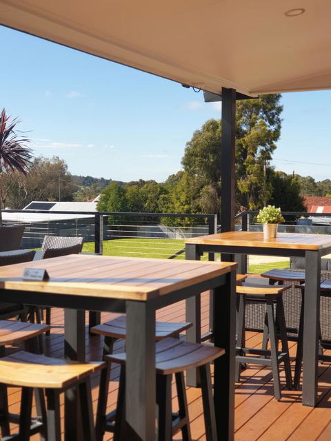 The Avenue Inn - Accommodation Sunshine Coast 1