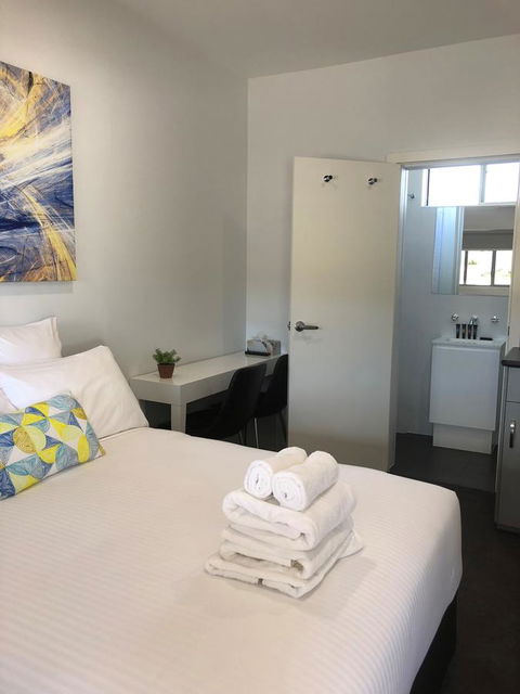 The Avenue Inn - Accommodation Sunshine Coast 25