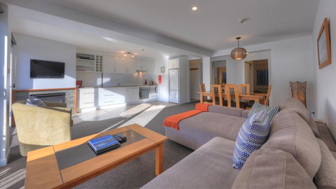 Snowgoose Apartments - Accommodation Sunshine Coast 8