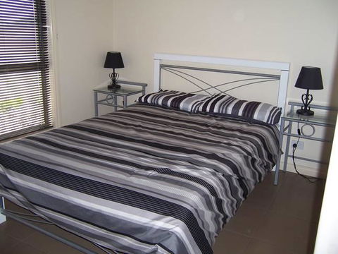 Relax On Par - Accommodation Sunshine Coast 4