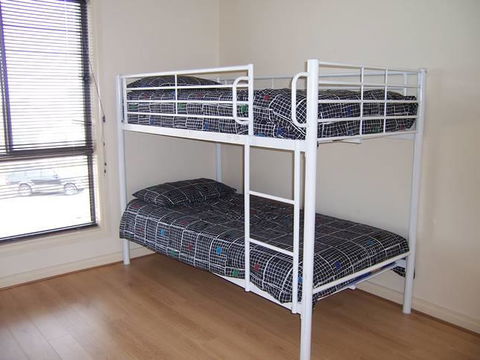 Relax On Par - Accommodation Sunshine Coast 6