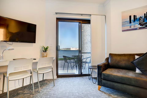 Limani Motel - Accommodation Sunshine Coast 37