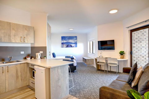 Limani Motel - Accommodation Sunshine Coast 35