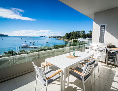 Penthouse On The Promenade - Accommodation Sunshine Coast 3