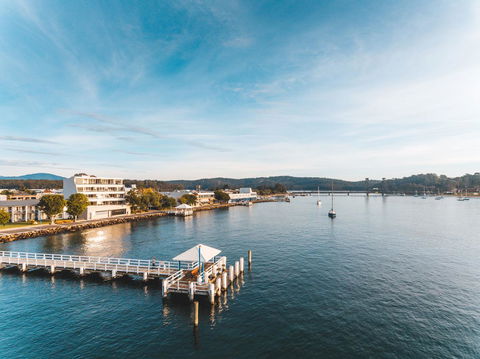 Penthouse On The Promenade - Accommodation Sunshine Coast 2