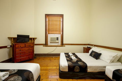 City Centre Motel Hotel - Accommodation Sunshine Coast 1