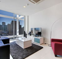 Light and spacious stunning views of Adelaide - Accommodation Sunshine Coast