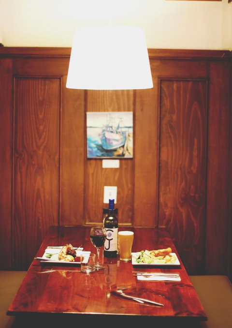 Caledonian Inn - Accommodation Sunshine Coast 30