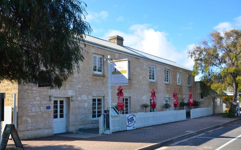 Caledonian Inn - Accommodation Sunshine Coast 28