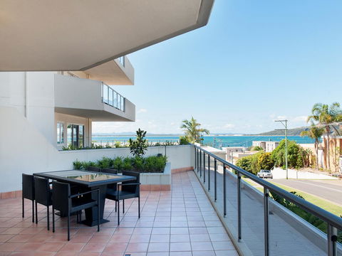 Ramada Resort By Wyndham Shoal Bay - Accommodation Sunshine Coast 5