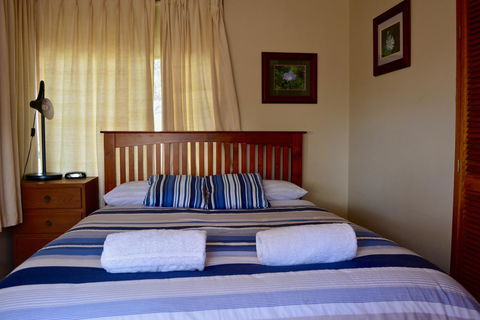 Dolphinview - Accommodation Sunshine Coast 6