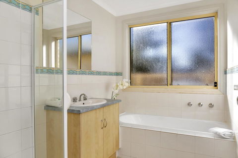 The Lighthouse - Port Willunga - C21 SouthCoast Holidays - Accommodation Sunshine Coast 11