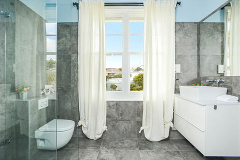 Salomon Sea Haus - Sellicks Beach - C21 SouthCoast Holidays - Accommodation Sunshine Coast 3