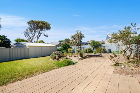 Salomon Sea Haus - Sellicks Beach - C21 SouthCoast Holidays - Accommodation Sunshine Coast 18