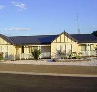 Moontana - Accommodation Sunshine Coast