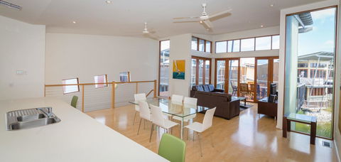 South Shores Yellowfin Villa 96 - South Shores Normanville - Accommodation Sunshine Coast 10