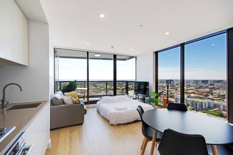 Swainson At Vue - Accommodation Sunshine Coast 9