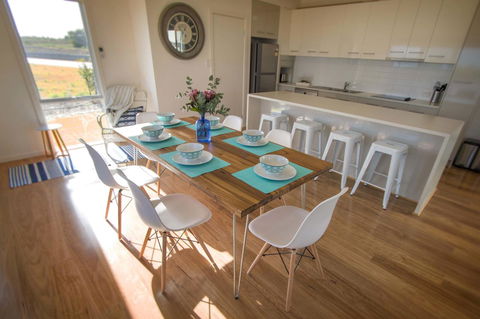 Villa Serra - Accommodation Sunshine Coast 2