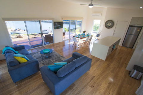 Villa Serra - Accommodation Sunshine Coast 1